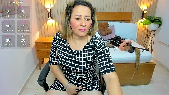 luciana ballesteros  online show from 27, 7, 2026