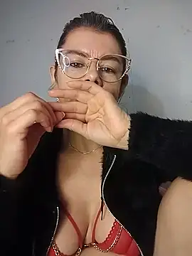 RamonaSimons online show from 14, 7, 2026