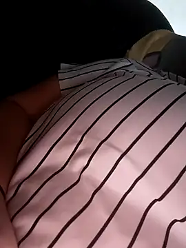 Snapshot of poussychats chatting on 22, 12, 2024 poussychats online show from 22, 12, 2024