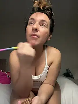 Snapshot of lyajoliee chatting on 13, 1, 2026 lyajoliee online show from 13, 1, 2026