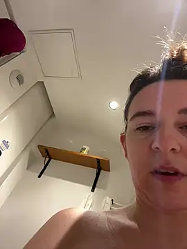 Snapshot of lyajoliee chatting on 23, 2, 2026 lyajoliee online show from 23, 2, 2026