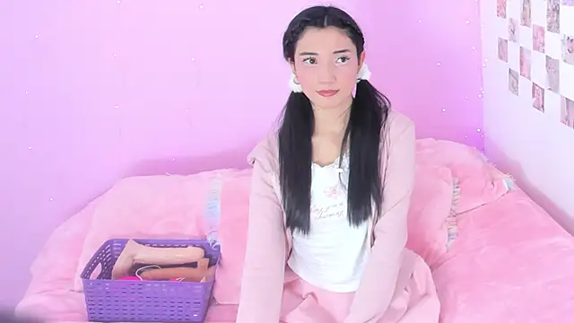 Snapshot of MIDORI_BACK_01 chatting on 6, 2, 2025 MIDORI BACK 01 online show from 6, 2, 2025