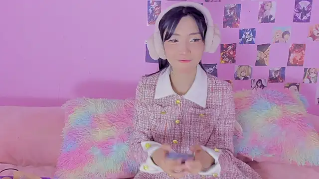 Snapshot of MIDORI_BACK_01 chatting on 5, 3, 2026 MIDORI BACK 01 online show from 5, 3, 2026