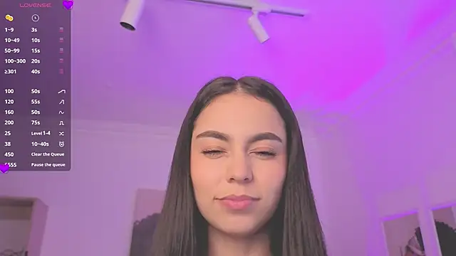 Snapshot of Aleejaa__ chatting on 18, 11, 2025 Aleejaa online show from 18, 11, 2025