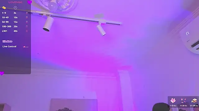 Snapshot of Aleejaa__ chatting on 28, 11, 2025 Aleejaa online show from 28, 11, 2025