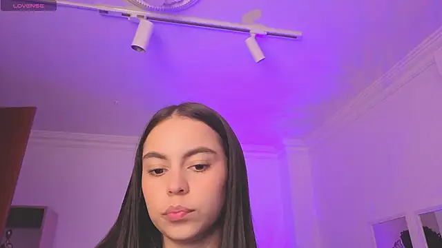 Snapshot of Aleejaa__ chatting on 12, 3, 2026 Aleejaa online show from 12, 3, 2026