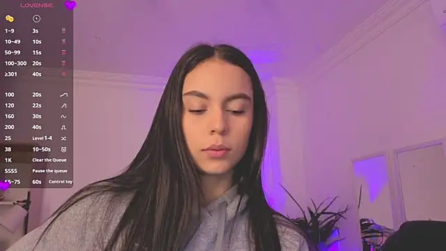 Snapshot of Aleejaa__ chatting on 17, 6, 2026 Aleejaa online show from 17, 6, 2026