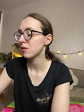 MartiniiSelenna online show from 7, 5, 2026