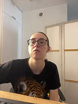 MartiniiSelenna online show from 23, 6, 2026