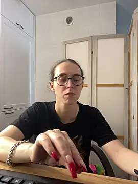 MartiniiSelenna online show from 8, 7, 2026