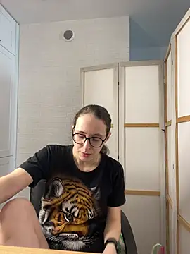 MartiniiSelenna online show from 12, 7, 2026