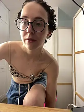 MartiniiSelenna online show from 1, 8, 2026