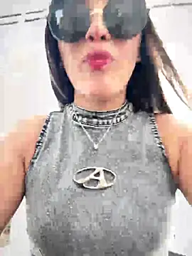 Rose-euphoria online show from 15, 10, 2025