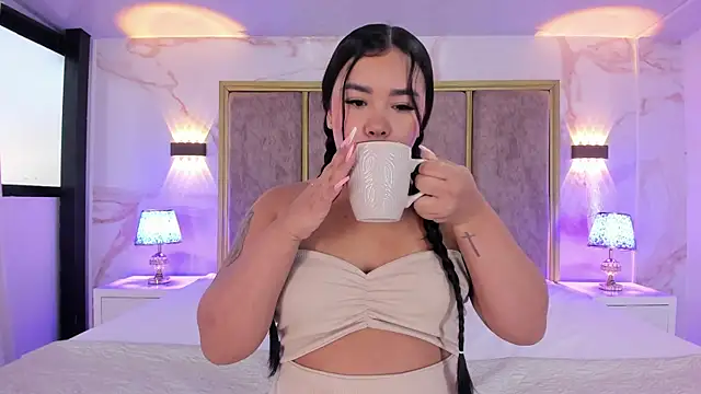 MarianaGarciaa   online show from 16, 9, 2025