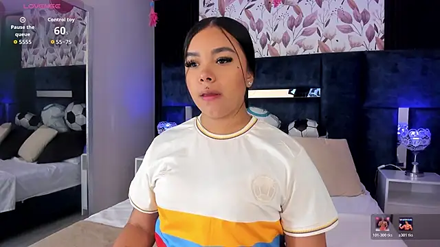 Snapshot of MarianaGarciaa__ chatting on 27, 6, 2026 MarianaGarciaa online show from 27, 6, 2026
