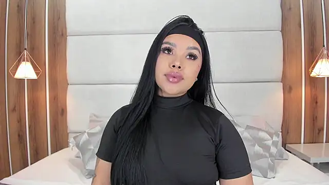 Snapshot of MarianaGarciaa__ chatting on 22, 7, 2026 MarianaGarciaa online show from 22, 7, 2026