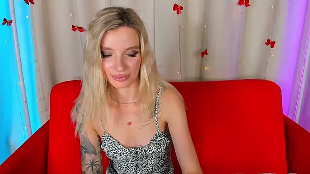 AlinaLovelyX online show from 6, 8, 2026