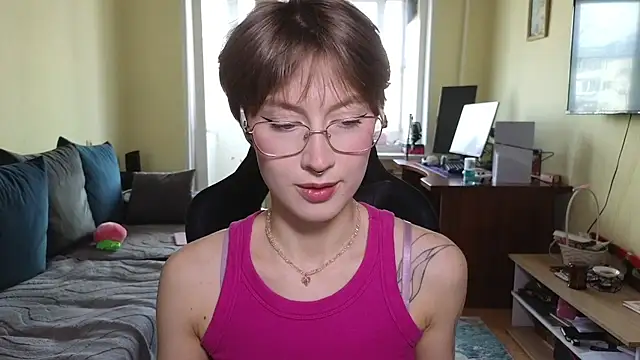 Snapshot of MalvinaBlum chatting on 25, 4, 2026 MalvinaBlum online show from 25, 4, 2026