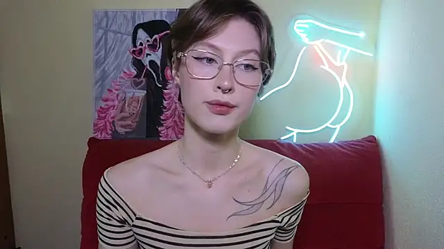 Snapshot of MalvinaBlum chatting on 15, 5, 2026 MalvinaBlum online show from 15, 5, 2026