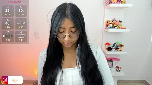 Snapshot of isa_bellaa0 chatting on 11, 9, 2025 isa bellaa0 online show from 11, 9, 2025