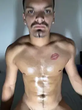 Snapshot of HotBeastBoy chatting on 6, 12, 2024 HotBeastBoy online show from 6, 12, 2024