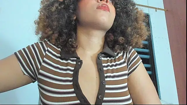 Ada gales  online show from 11, 11, 2025