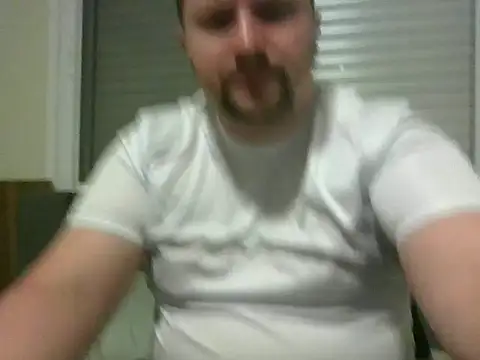 Snapshot of tropical_guy90 chatting on 23, 3, 2026 tropical guy90 online show from 23, 3, 2026