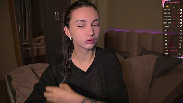 Teo Rose online show from 7, 11, 2025