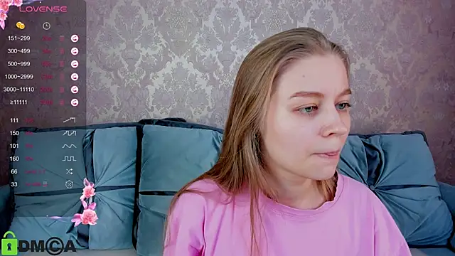 Snapshot of Polumna_cute chatting on 3, 3, 2025 Polumna cute online show from 3, 3, 2025