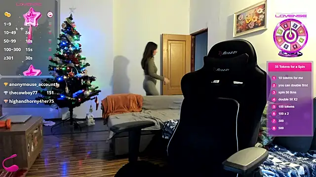 Snapshot of PlayfulGoddess chatting on 23, 1, 2025 PlayfulGoddess online show from 23, 1, 2025