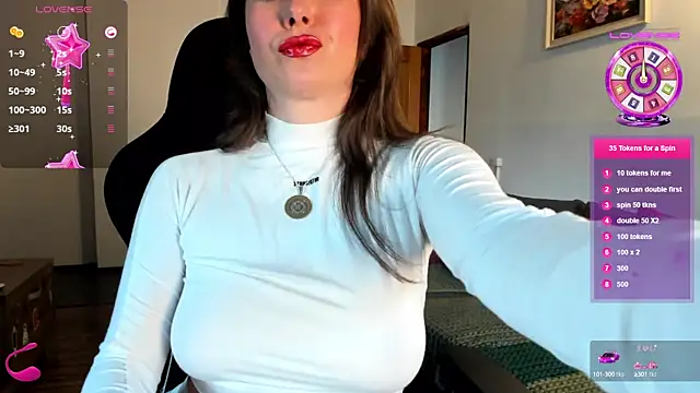 Snapshot of PlayfulGoddess chatting on 19, 2, 2025 PlayfulGoddess online show from 19, 2, 2025