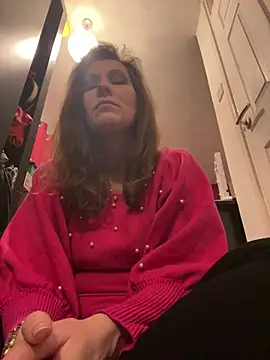 Lwhite1 online show from 2, 3, 2025