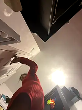 Lwhite1 online show from 20, 9, 2025