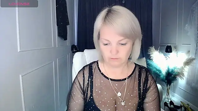 Snapshot of Juarnea chatting on 3, 6, 2026 Juarnea online show from 3, 6, 2026