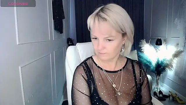Snapshot of Juarnea chatting on 3, 6, 2026 Juarnea online show from 3, 6, 2026