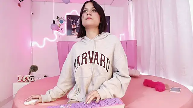 Snapshot of Azul_horney chatting on 6, 2, 2025 Azul horney online show from 6, 2, 2025