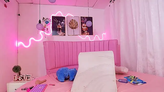 Snapshot of Azul_horney chatting on 9, 3, 2025 Azul horney online show from 9, 3, 2025