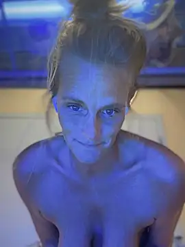 vixendoll87 online show from 24, 2, 2025