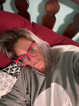 vixendoll87 online show from 1, 11, 2025