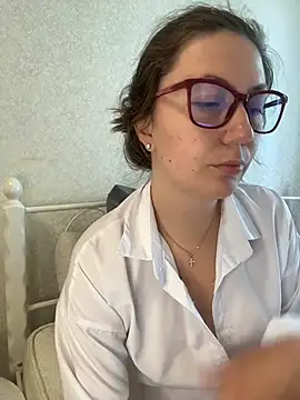 BeatriceTender online show from 25, 6, 2026