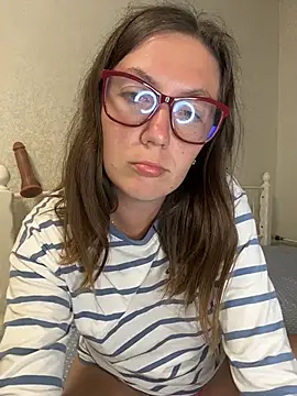 BeatriceTender online show from 19, 7, 2026