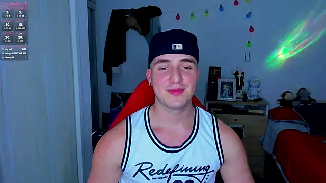 liam oficial02 online show from 12, 12, 2024