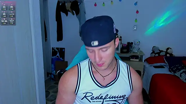 liam oficial02 online show from 13, 1, 2025