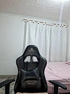 avellanatammy online show from 15, 7, 2026