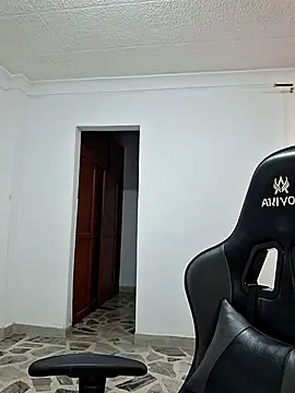 avellanatammy online show from 2, 8, 2026