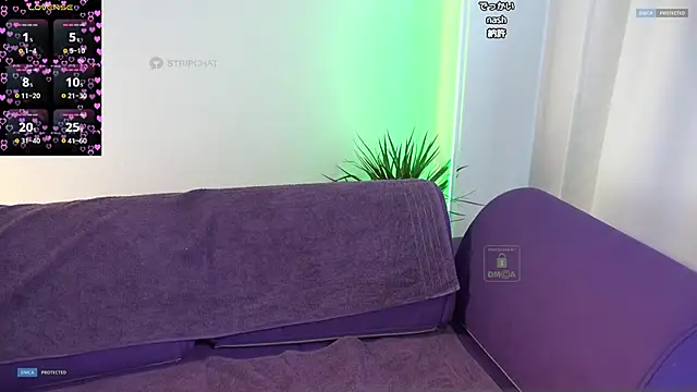 OMOCHI Queen online show from 24, 2, 2025