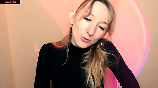 Snapshot of AmandaSell chatting on 15, 10, 2025 AmandaSell online show from 15, 10, 2025