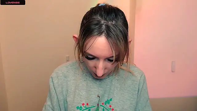 Snapshot of AmandaSell chatting on 21, 10, 2025 AmandaSell online show from 21, 10, 2025