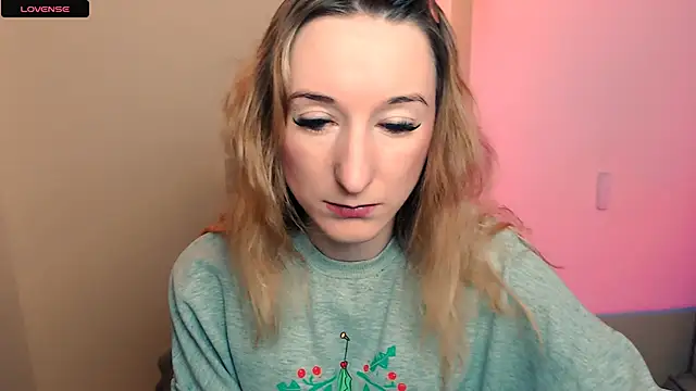 Snapshot of AmandaSell chatting on 1, 11, 2025 AmandaSell online show from 1, 11, 2025