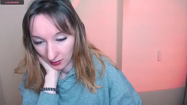 Snapshot of AmandaSell chatting on 10, 2, 2026 AmandaSell online show from 10, 2, 2026